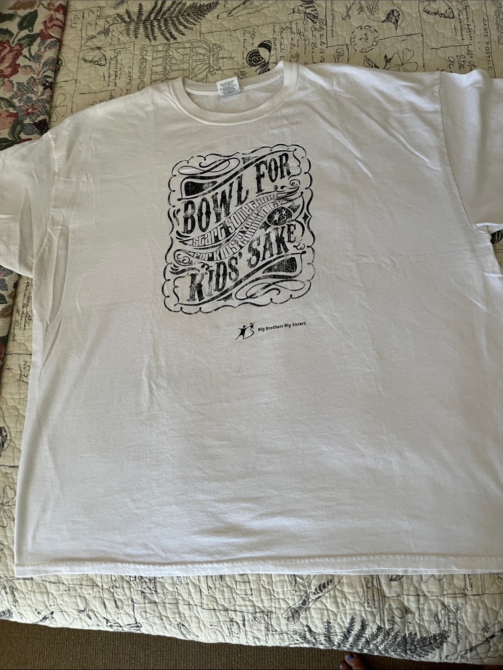 Gildan White Short-Sleeve Tee with Black 'Bowl For Kids Sake' Graphic